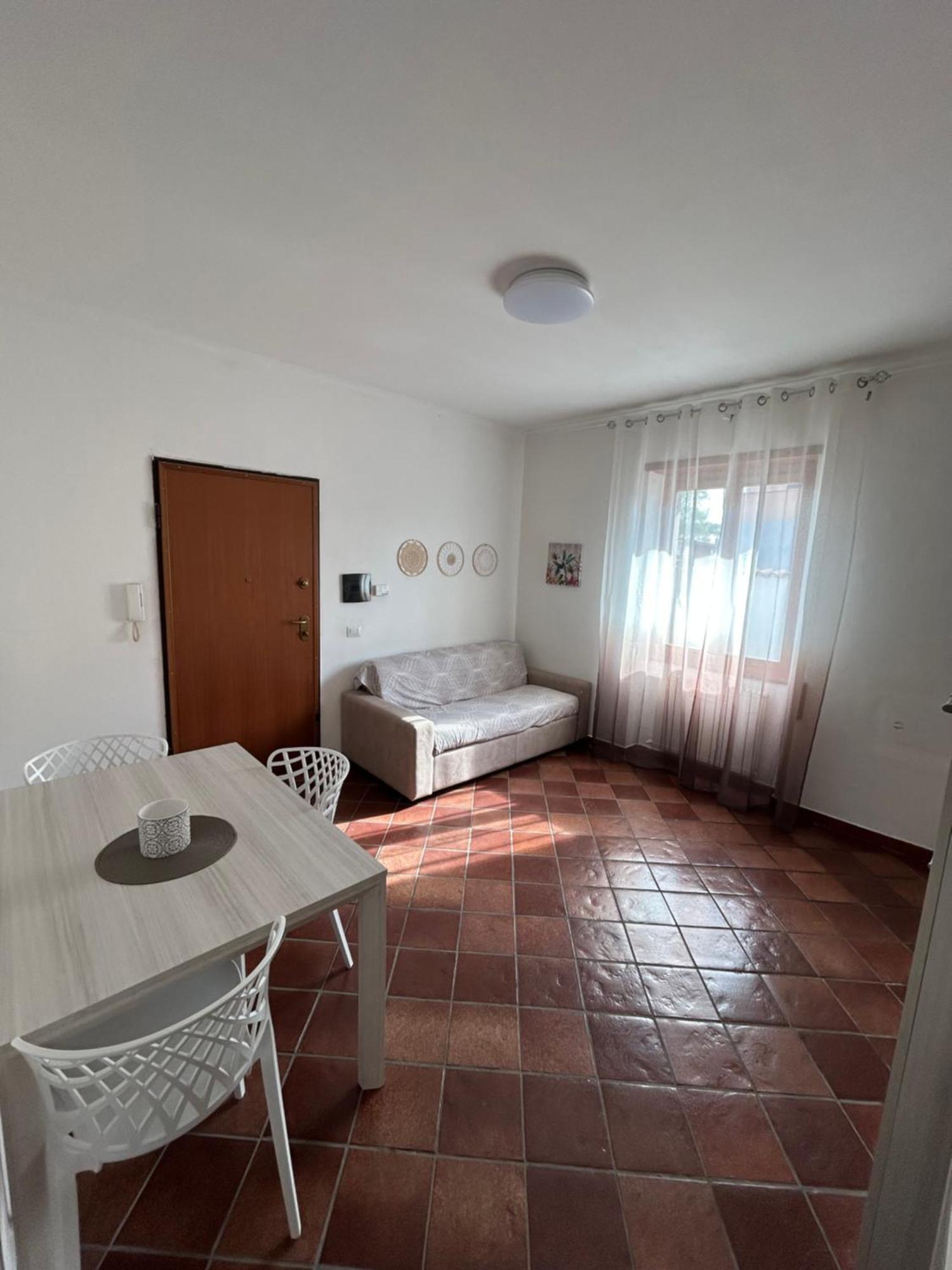 Fly & Stay Apartments Fiumicino Ngoại thất bức ảnh